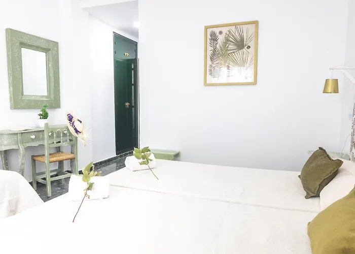 Marhava קוניל דה לה פרונטרה