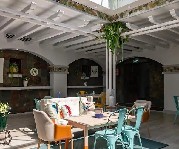 Marhava 3* קוניל דה לה פרונטרה